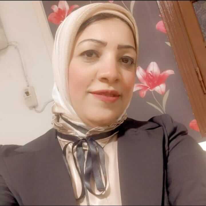 Instructor: Sanaa Motamed Branch Manager & ICDL